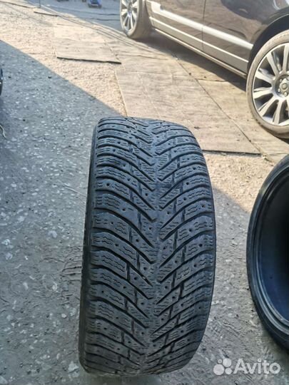 Nokian Tyres Hakkapeliitta 8 225/45 R18