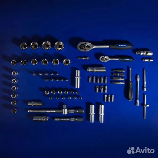 Набор автомобильных инструментов