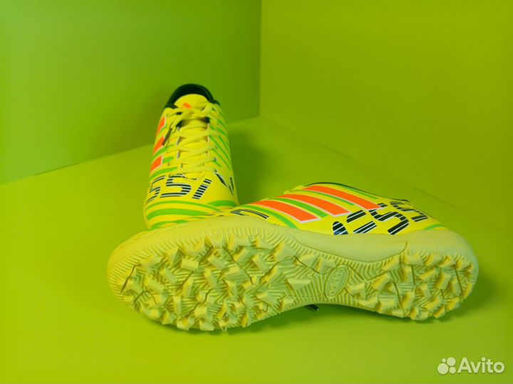 Сороконожки adidas nemeziz