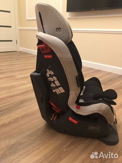 Детское автокресло ailebebe