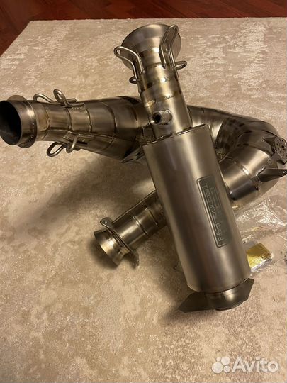 Титановая выпускная система 850 E-TEC Turbo