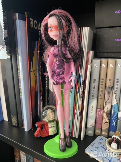 Кукла монстер хай Дракулаура Призрачно