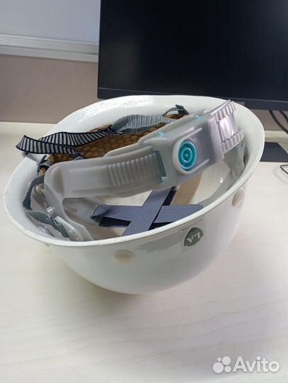 Каска строительная белая