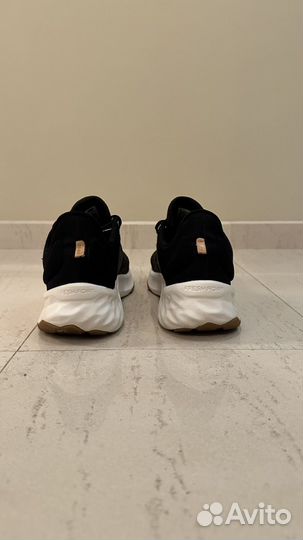 Кроссовки new balance женские 40,5