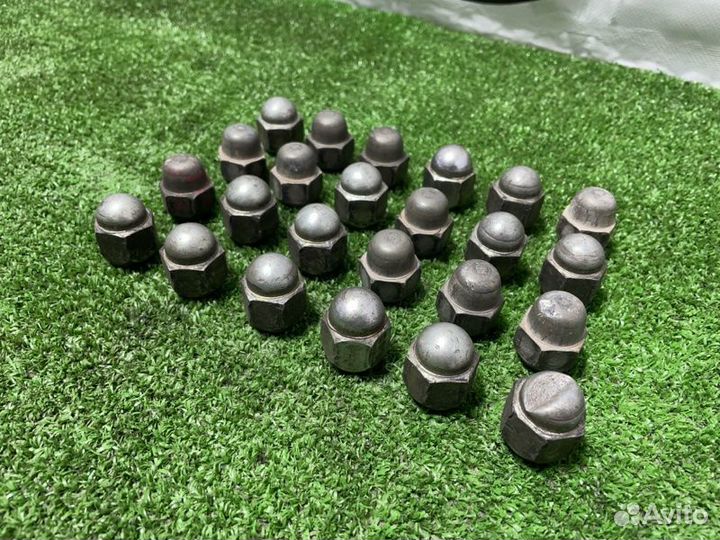 Гайка колесная Toyota Land Cruiser Prado RZJ90