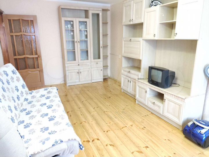 2-к. квартира, 60 м², 2/5 эт.