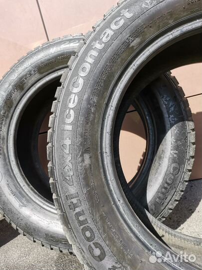 Continental Conti4x4IceContact 225/65 R17