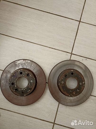 Диски тормозные передние на Kia rio 3