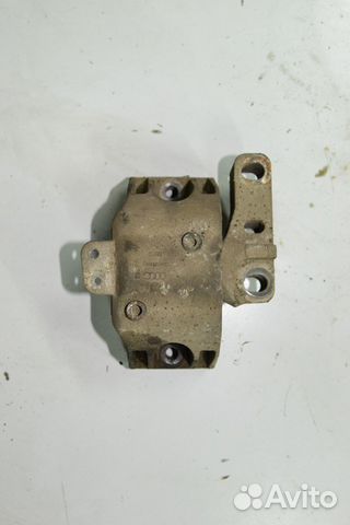 Опора двигателя правая audi a3, vw golf 4 bora
