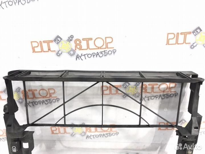 Рамка радиатора BMW X5 E53 2000-2007