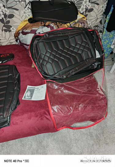 Чехлы на toyota avensis