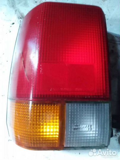 Фонарь Ford Laser
