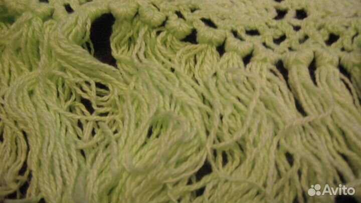 Платок косынка ажурной вязки 150х110х110