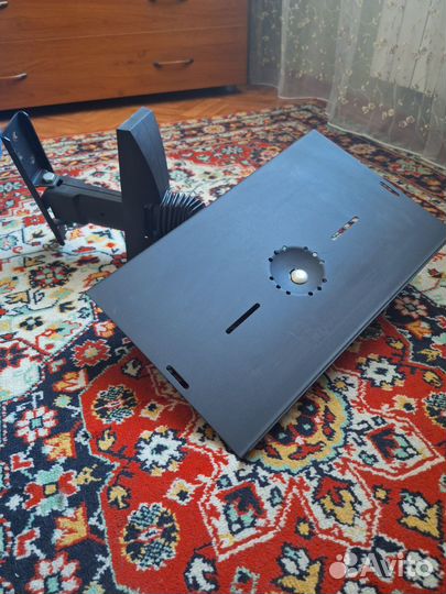 Кронштейн для телевизора на стену