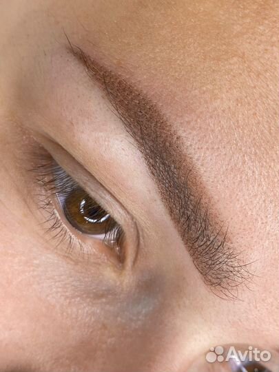 Перманентный макияж бровей, губ и век