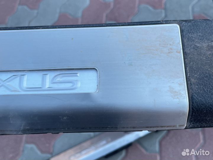 Накладка на порог внутренняя lexus LX570