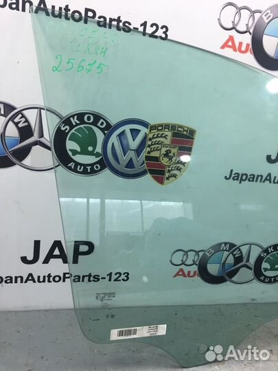 Стекло двери переднее правое Porshe Cayene 9PA 4.8