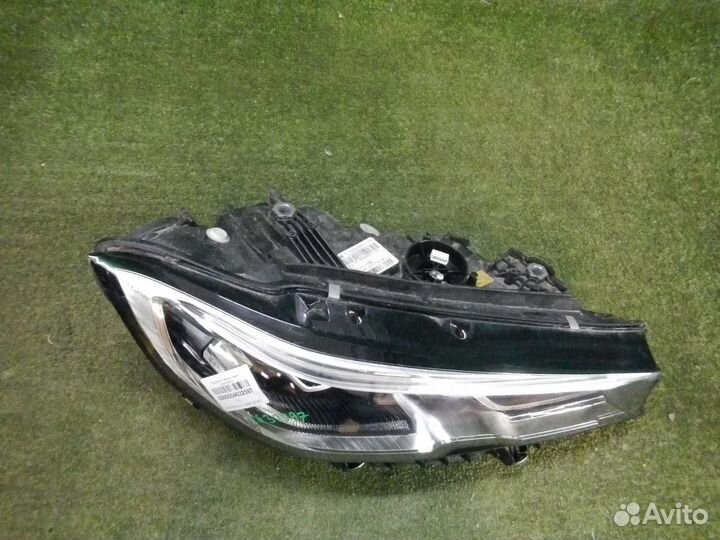 Фара правая BMW 3-Series