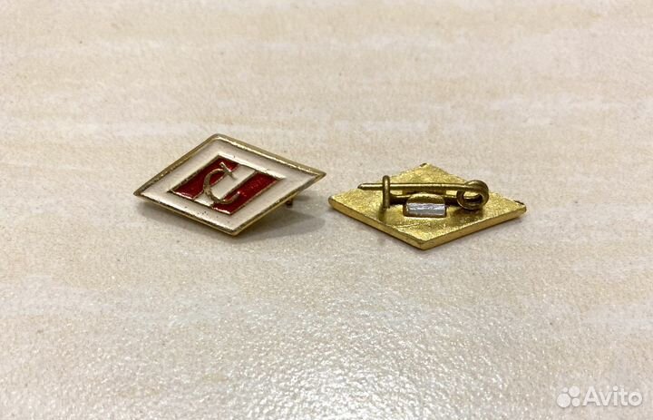 Значок фк Спартак