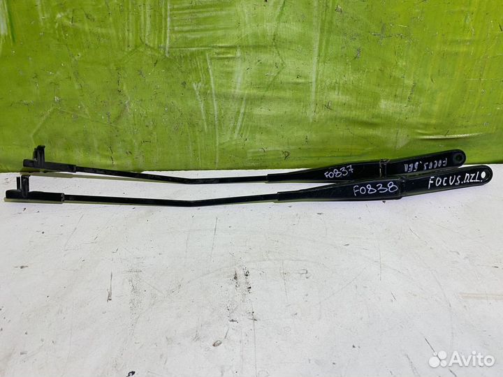 Поводок дворника Ford Focus 2 Fusion Mazda 3