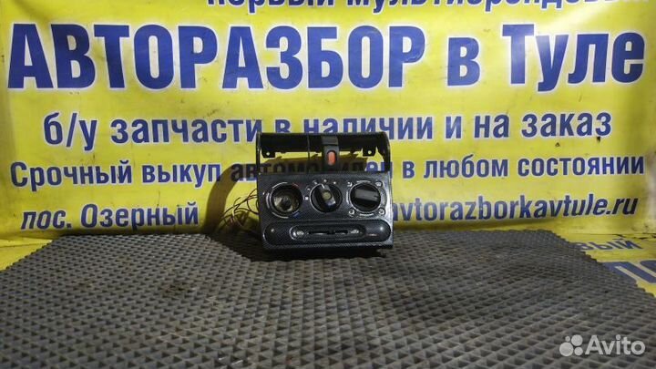 Рамка магнитолы Opel Tigra