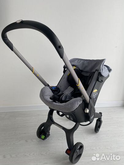 Коляска автолюлька