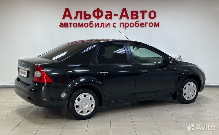 Ford Focus 1.6 AT, 2011, 136 000 км
