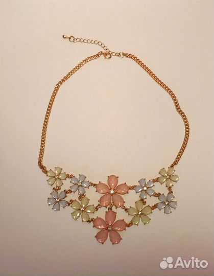 Колье ожерелье бижутерия