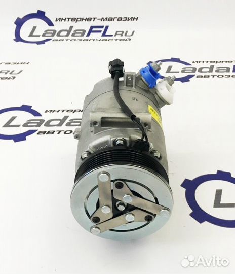 Компрессор кондиционера 21900-8111012-00