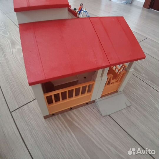 Playmobil pony ranch- horse farm