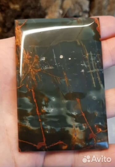 Кабошон из Яшмы Пикассо