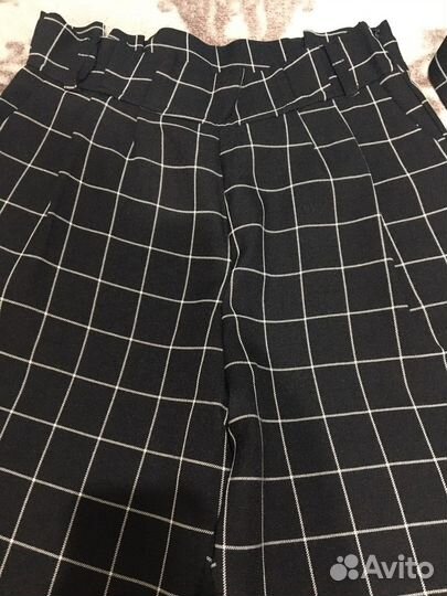 Брюки капри