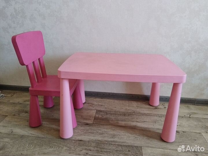 Детский стол и стул IKEA