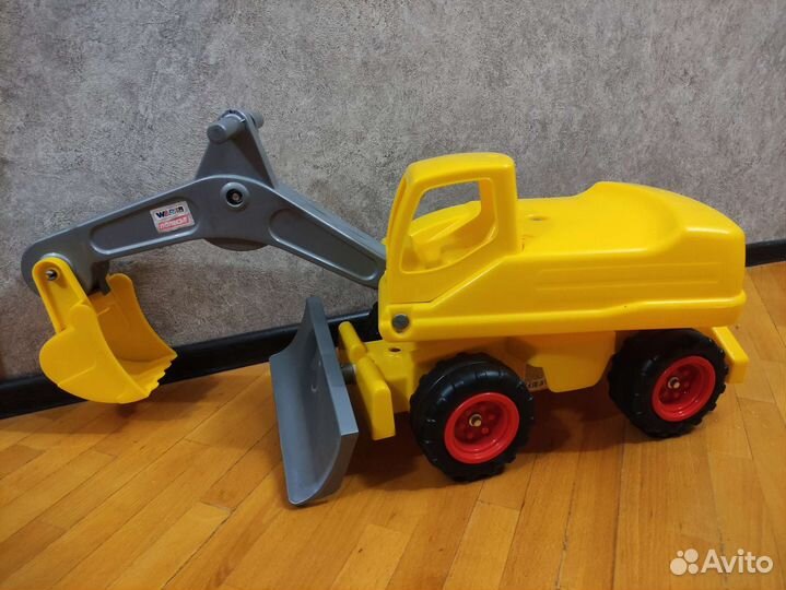 Экскаватор гигант Полесье