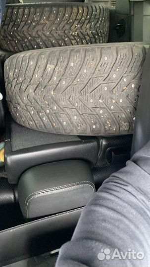 Nokian Tyres Hakkapeliitta 8 SUV 225/60 R17