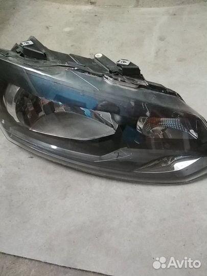 Правая фара vw polo