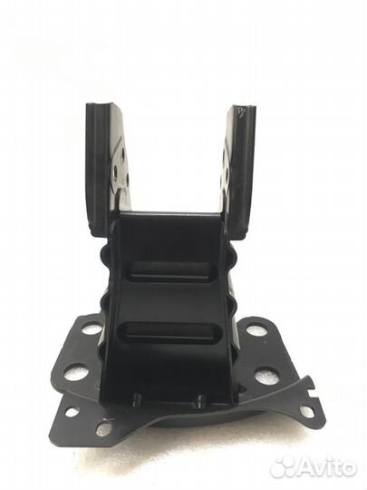 Кронштейн усилителя бампера левый Audi A3 8P 2007