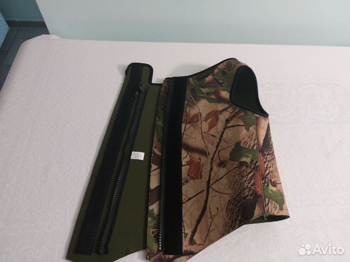 Неопреновая жилетка для охотничьей собаки