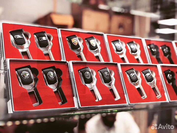 Vip заглушки ремней безопасности с логотипами авто