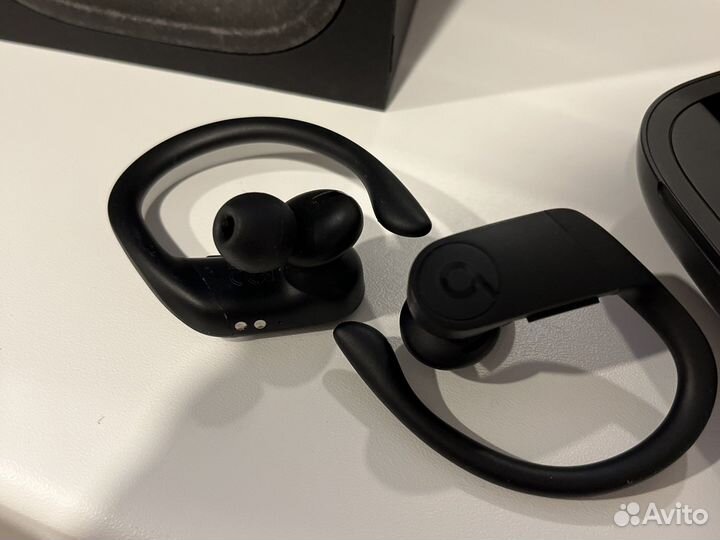 Черные наушники Powerbeats Pro Wireless