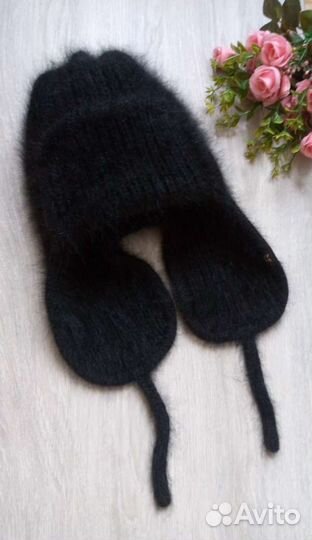 Чёрная ушанка и варежки.Комплект