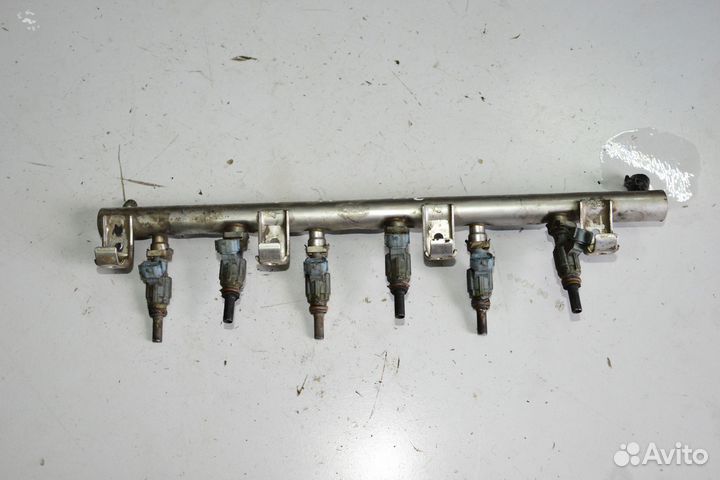 Топливная рампа форсунки Volkswagen Touareg 3.2