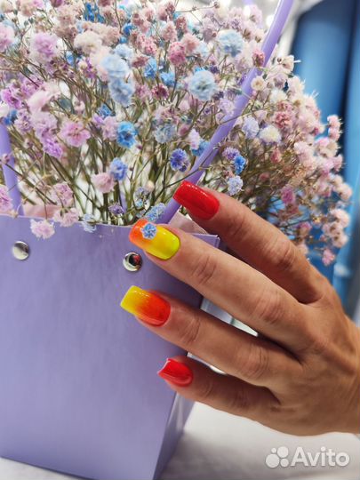 Мастер маникюра