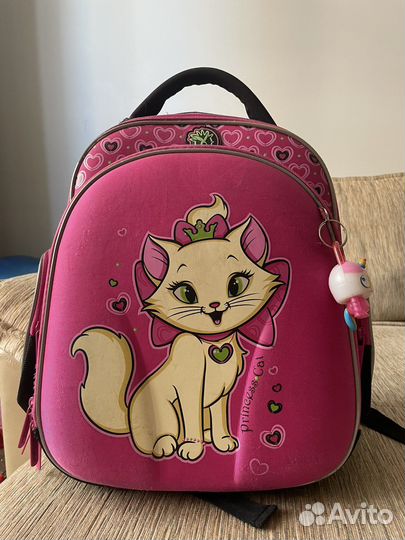 Рюкзак школьный для девочки Hummingbird