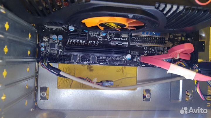 Компьютер (подходит для игр)