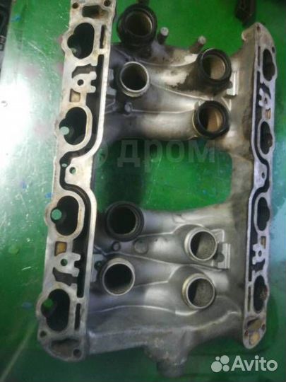 Коллектор впускной M119