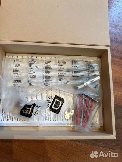 Samsung Ultra Slim Wall Mount TV BN96-14741A