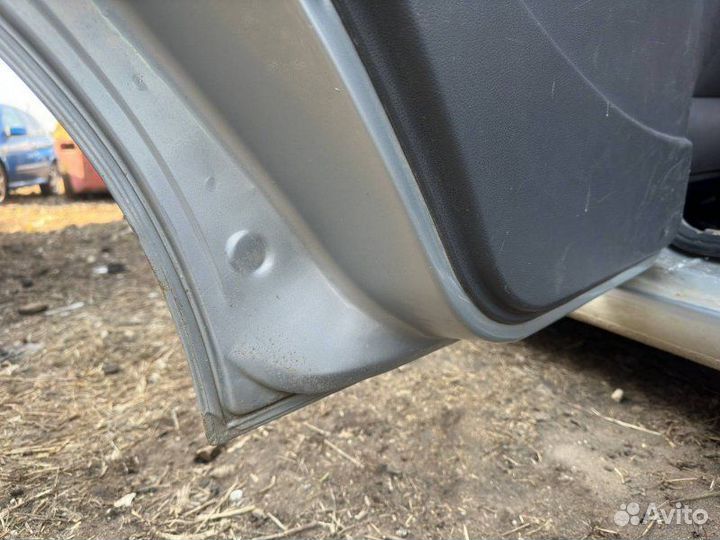 Дверь задняя левая Seat Cordoba 1 APE 2001