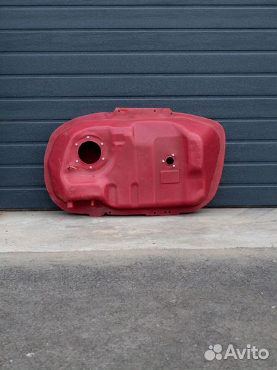 Топливный бак Митсубиси Аутлендер XL 4 wd топливны