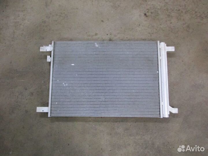 Радиатор кондиционера VW Tiguan 2016 (5Q0816411BD)